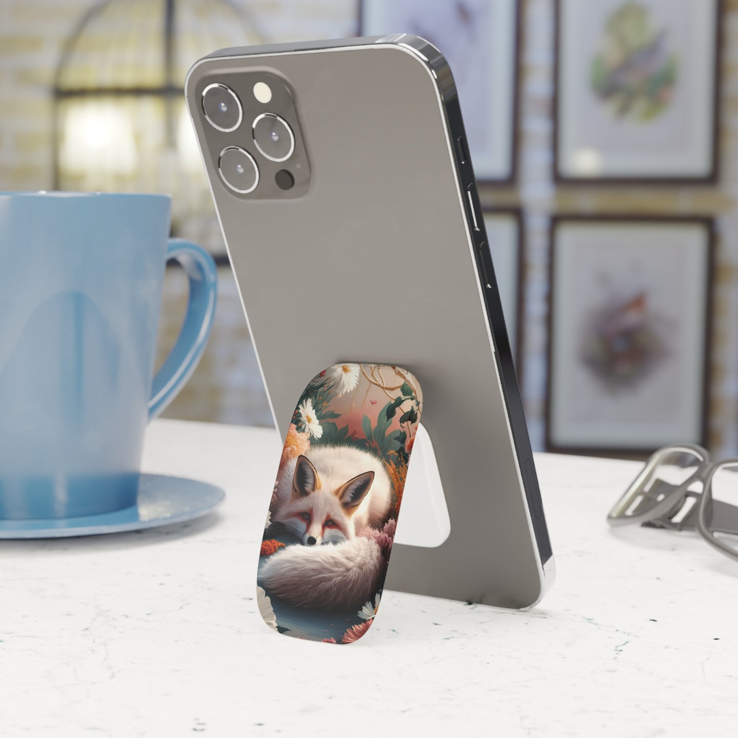 Slumbering Kitsune - Phone Click-On Grip