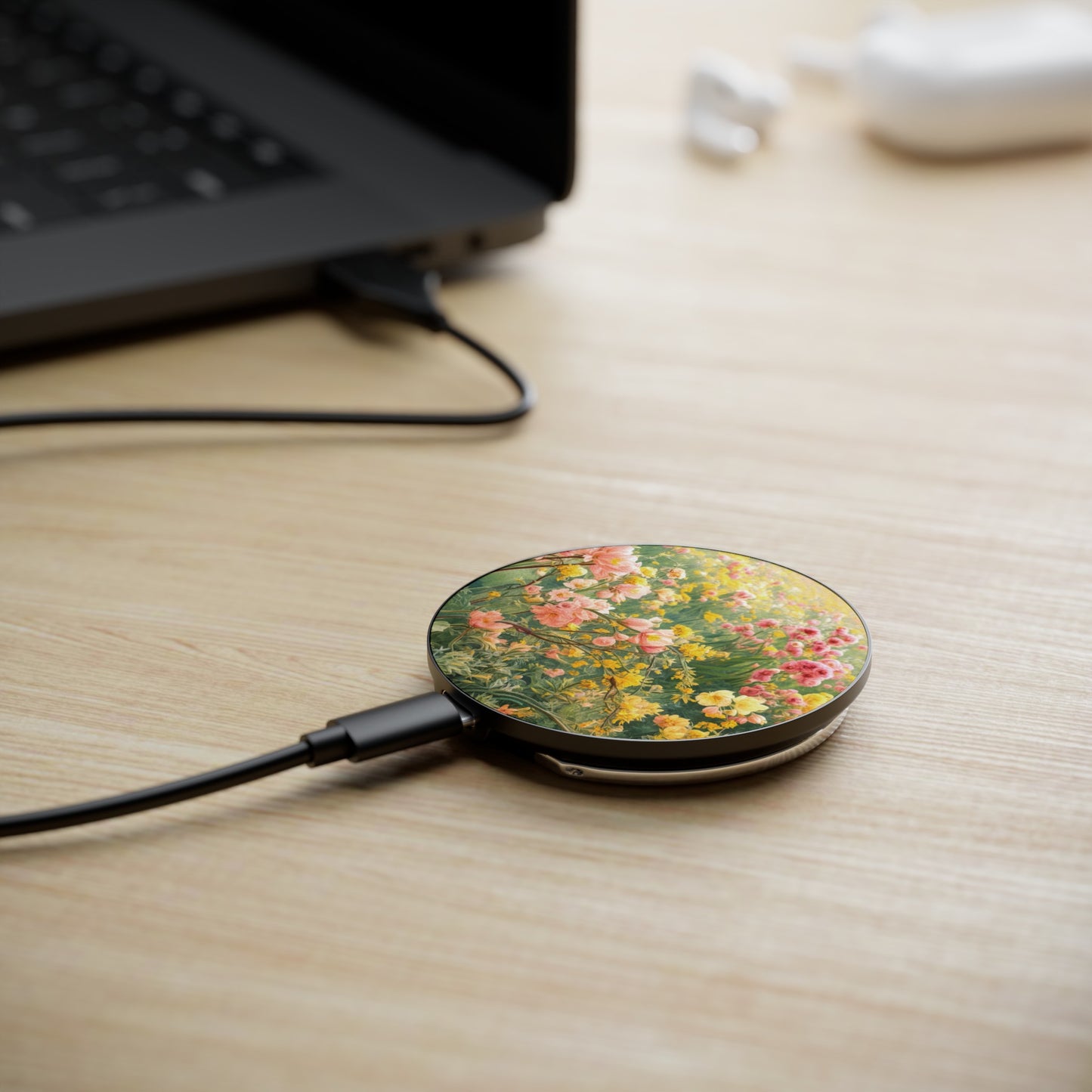 The Floral Bloom - Magnetic Induction Charger