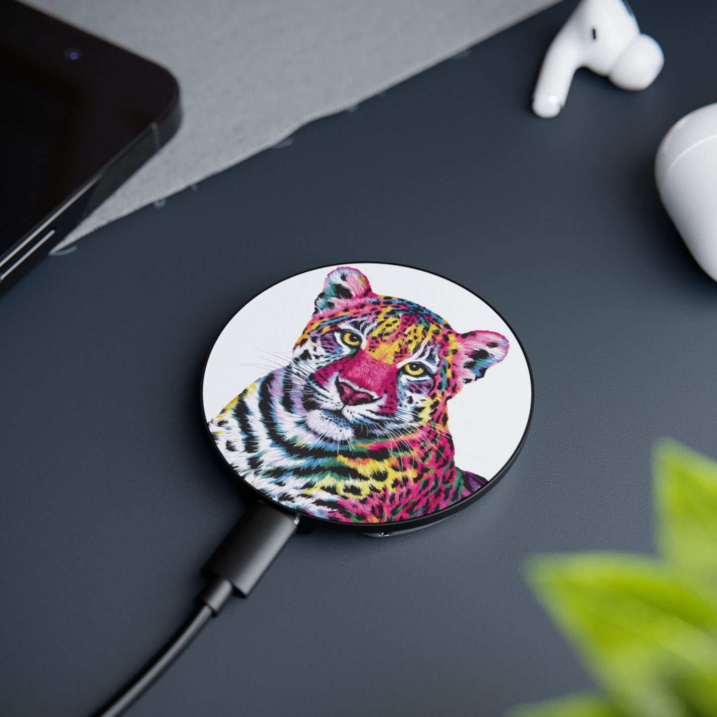 A Wild Splendor - Magnetic Induction Charger
