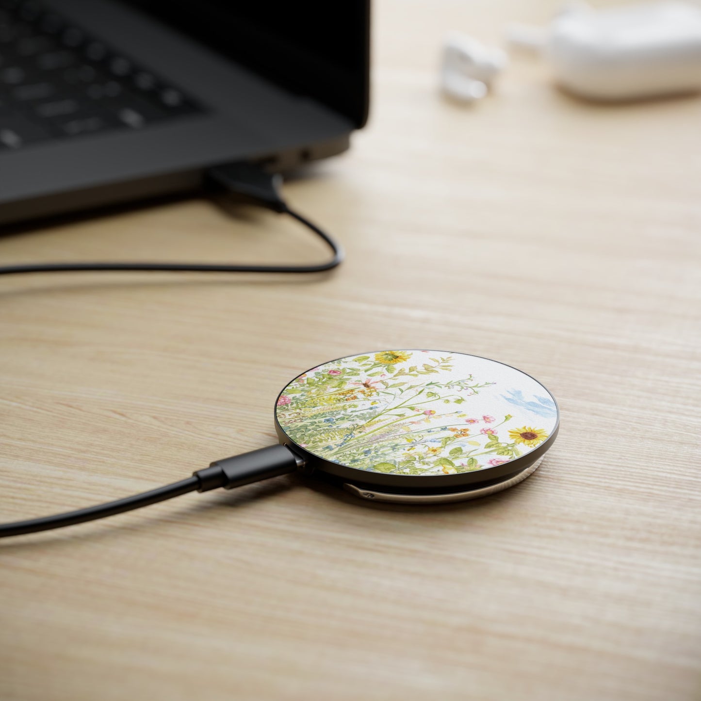 Spring Blossom - Magnetic Induction Charger