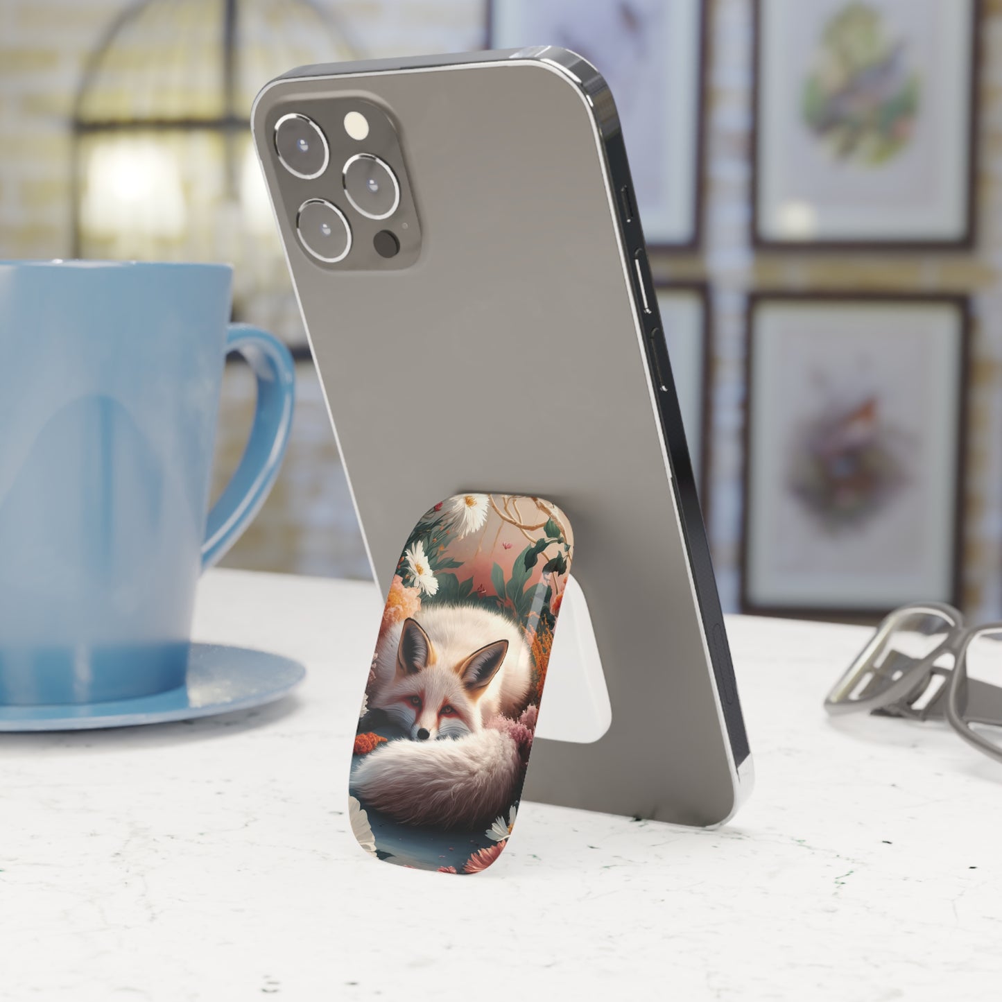 Slumbering Kitsune - Phone Click-On Grip