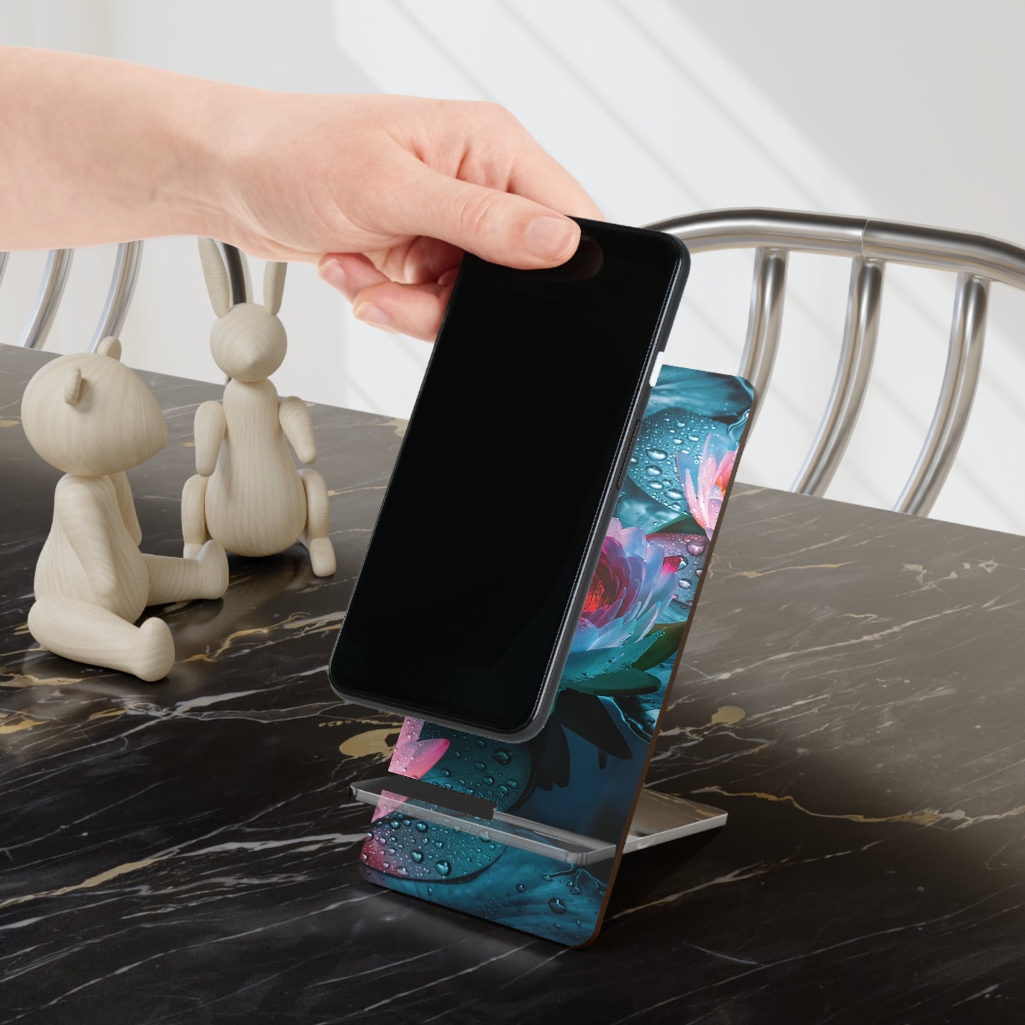 Ethereal Water Lilies - Display Stand for Smartphones